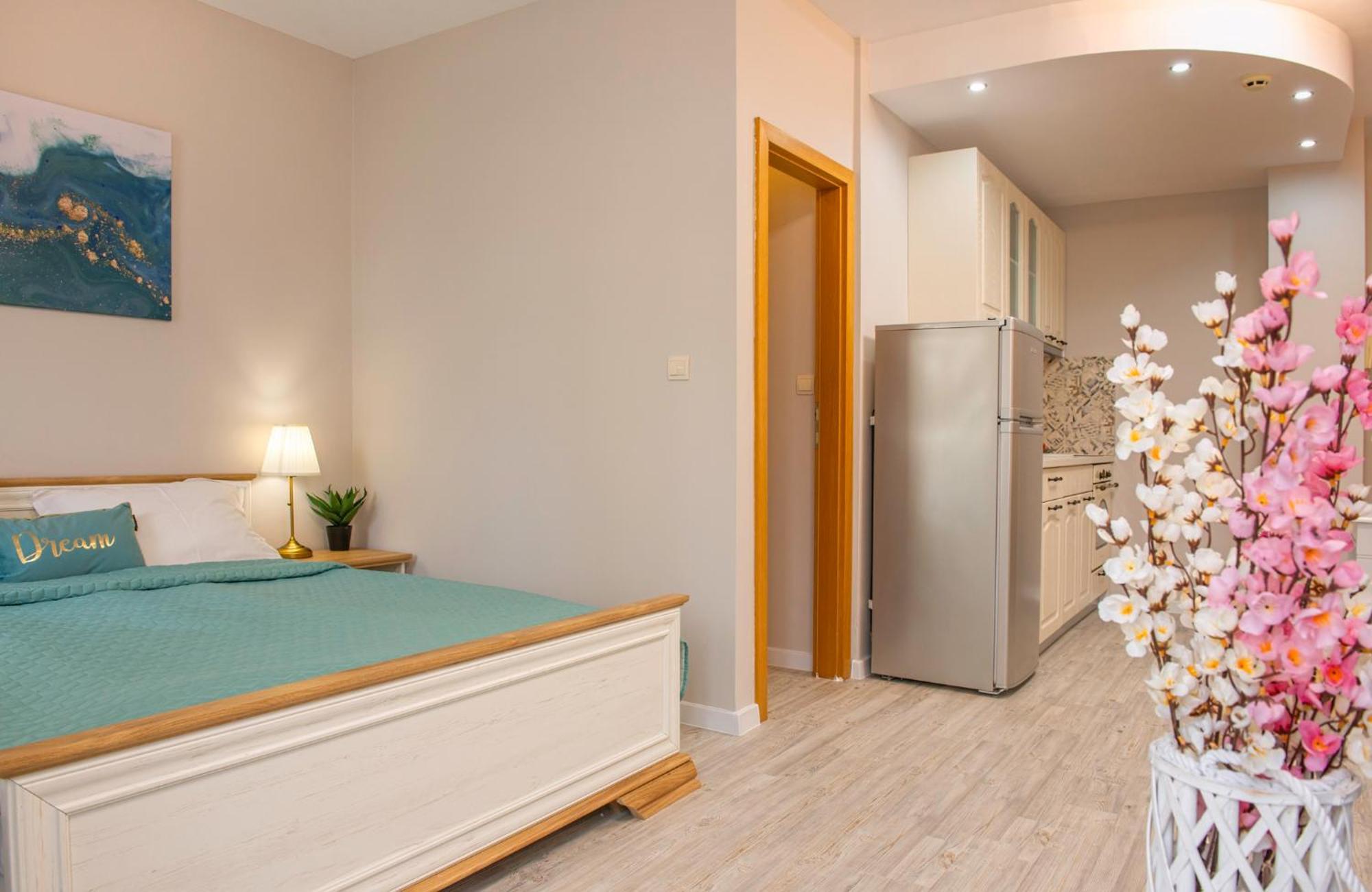 Garden Of Eden Pmg Apartments Sveti Vlas Εξωτερικό φωτογραφία