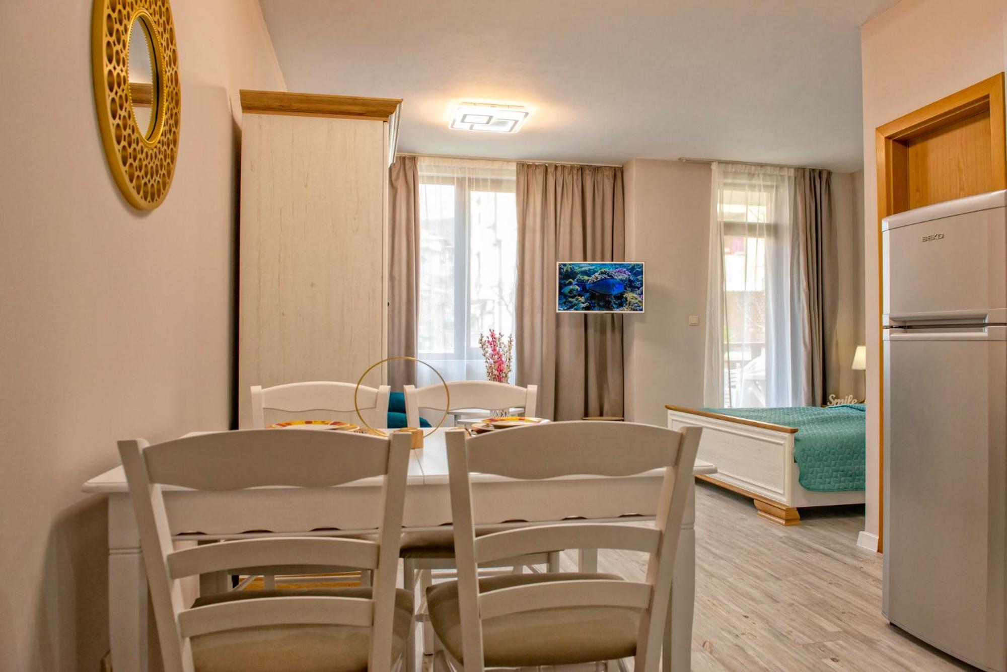 Garden Of Eden Pmg Apartments Sveti Vlas Εξωτερικό φωτογραφία